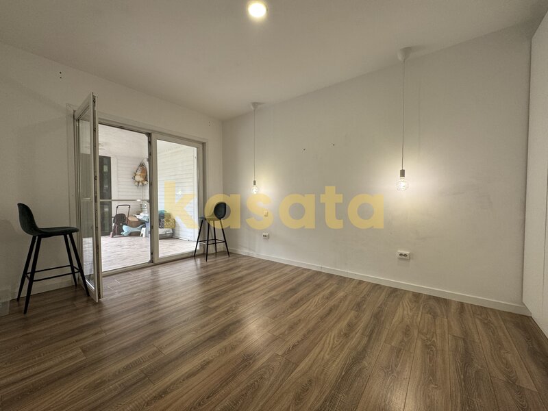 Pipera 3 camere de vanzare  Cosmopolis Faza 1  curte proprie terasa